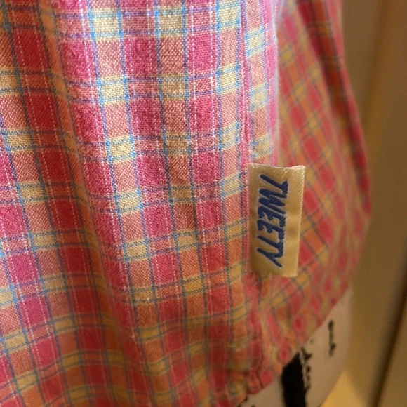 Tweety collared button down sleeveless top. Sz small - Picture 4 of 12